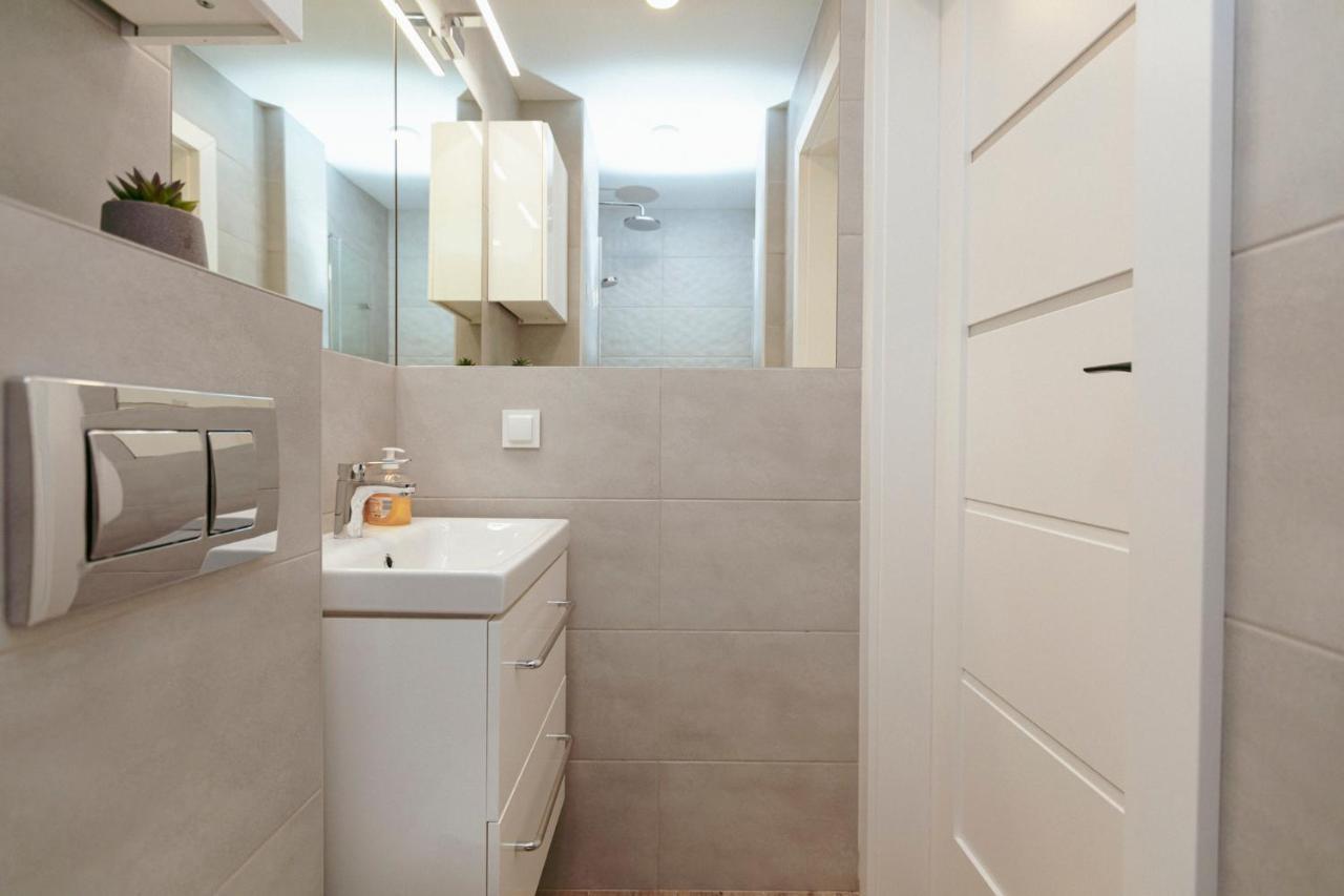 Bagno 7 - Piekny Widok Na Palac Kultury - Wifi - Smarttv 45Cali - Better Rental 바르샤바 외부 사진